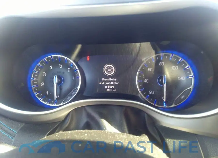 2C4RC1FG4MR591275# 7