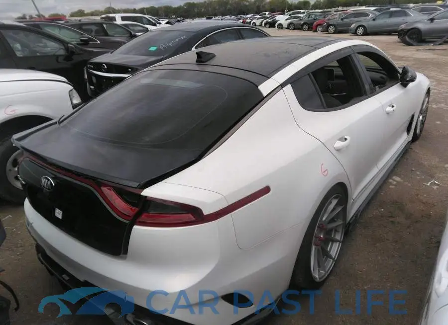 KNAE55LC2J6015962# 4