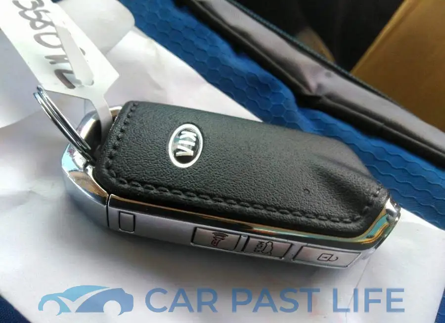 KNAE55LC2J6015962# 11
