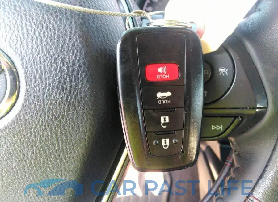 4T1B11HK0JU644394# 11