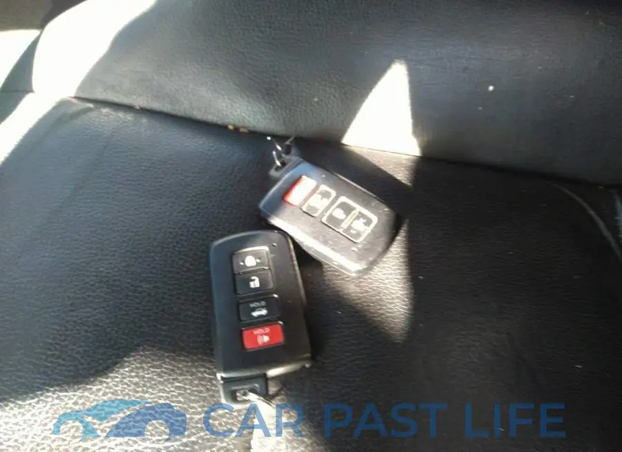 4T1BK1EB5FU189194# 11