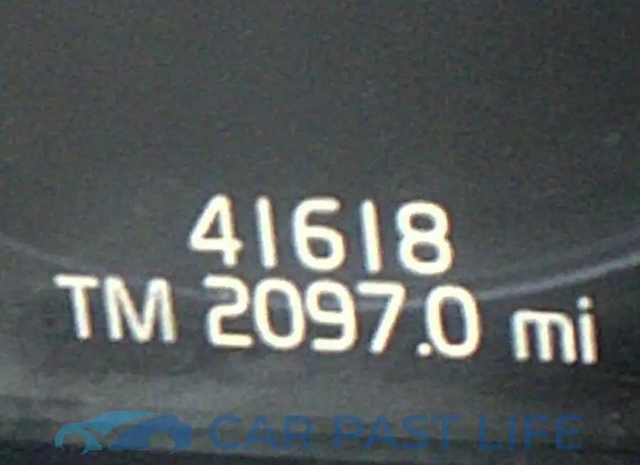 YV4A22PK5K1447919# 7