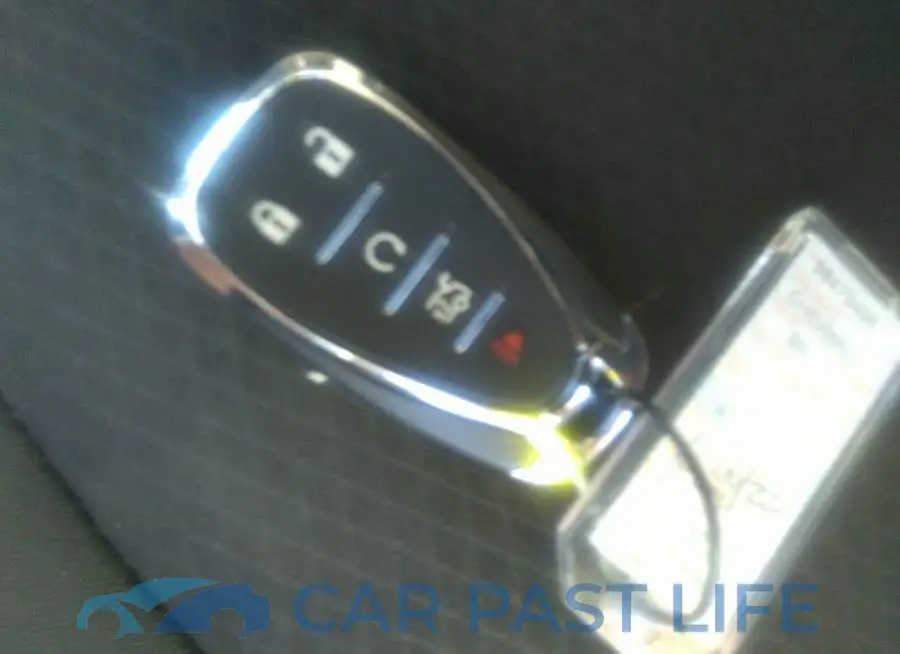 1G1ZD5ST1NF110553# 11