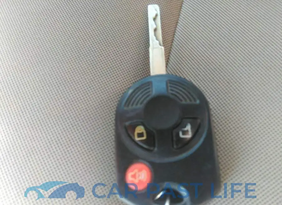 1FMCU0G76GUA14259# 11