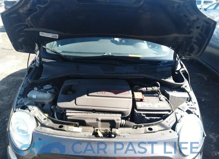 3C3CFFBR3GT145044# 10