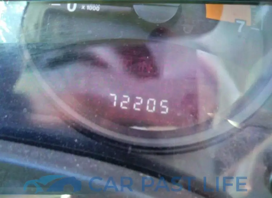 1C4NJCBA4HD147095# 7