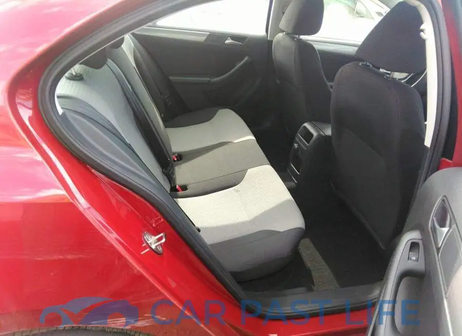 3VW167AJ6HM279477# 8