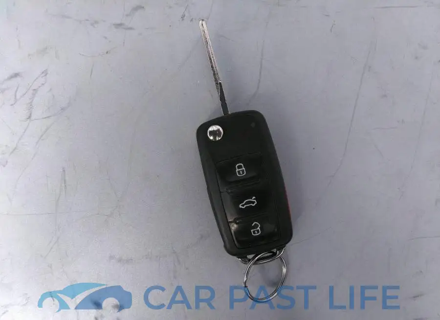 3VW167AJ6HM279477# 11