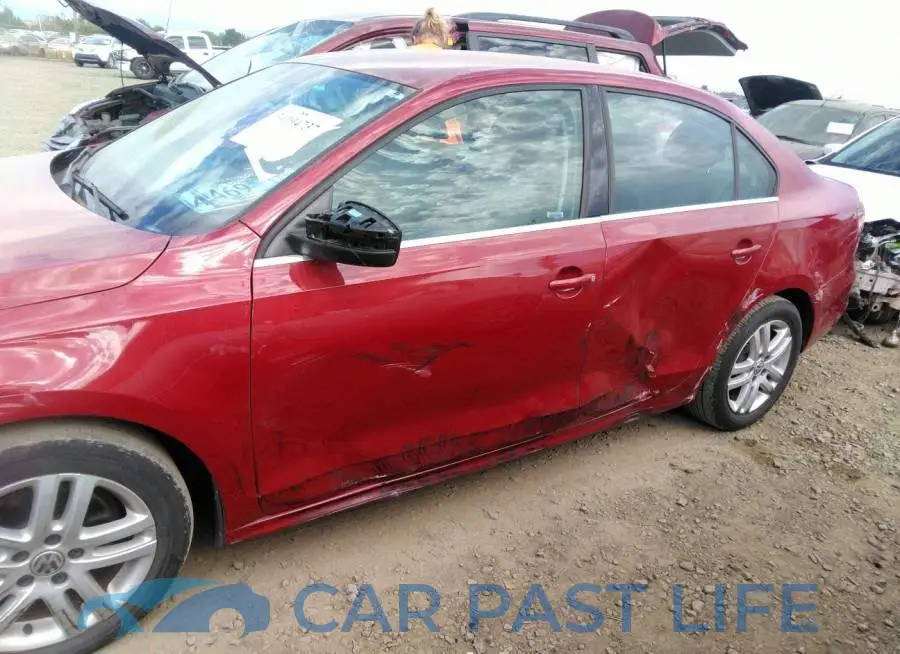 3VW167AJ6HM279477# 6