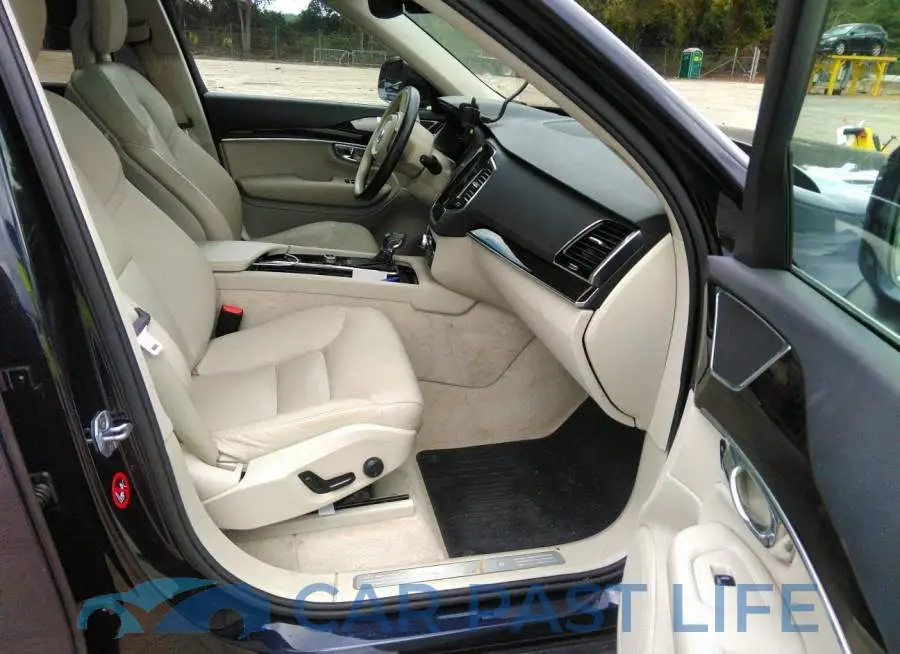 YV4A22PK3G1047753# 5
