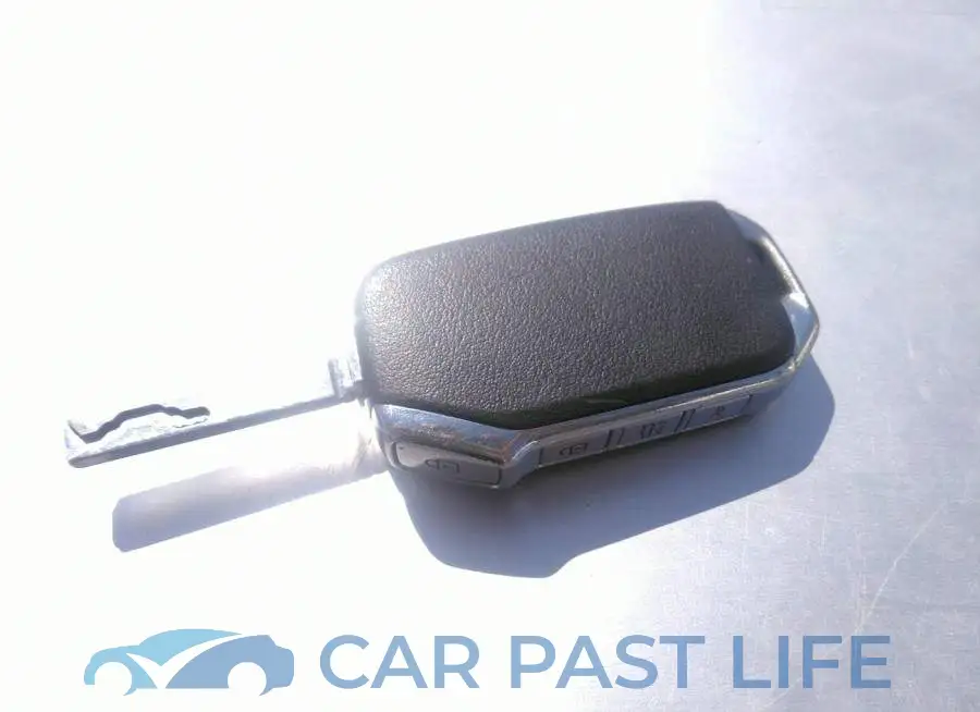 3KPF24AD1LE158825# 11