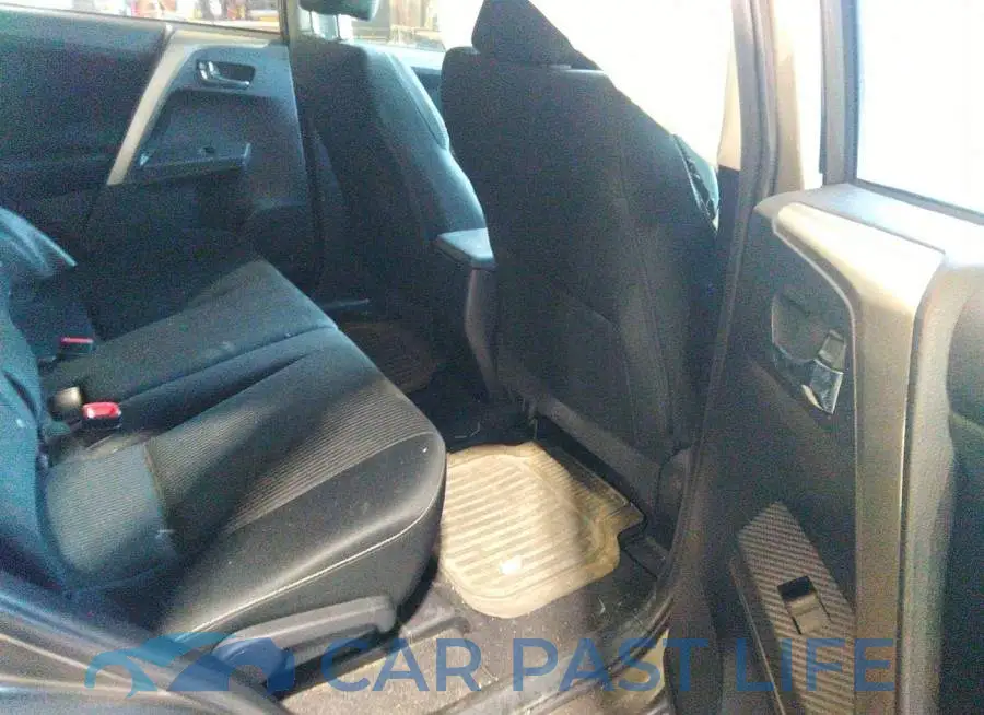 2T3RFREV5FW229745# 8