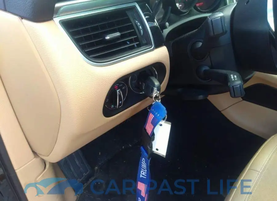 WP1AA2A59JLB20773# 11