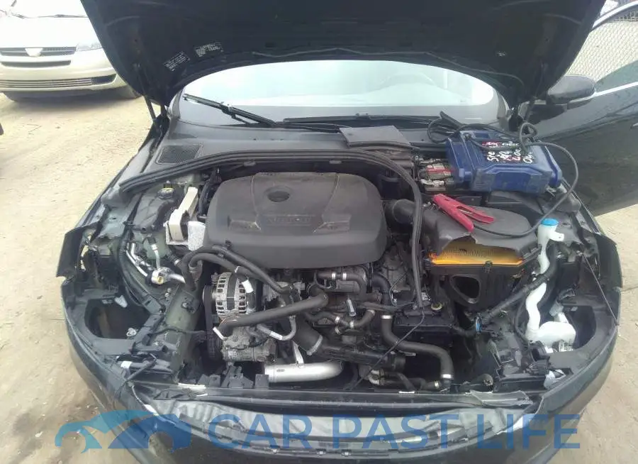 LYV402HK4HB138481# 10