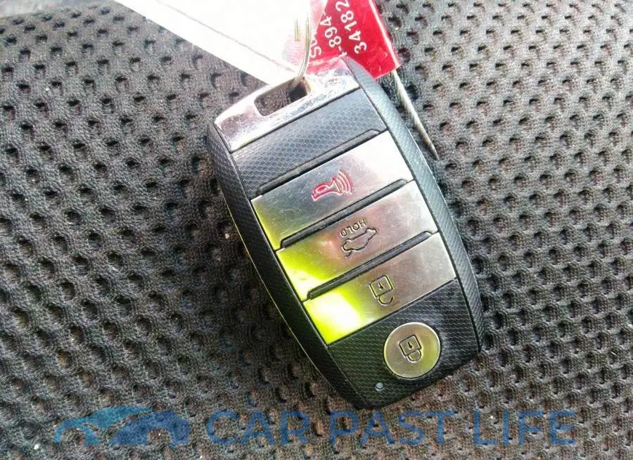 5XXGT4L3XKG360042# 11