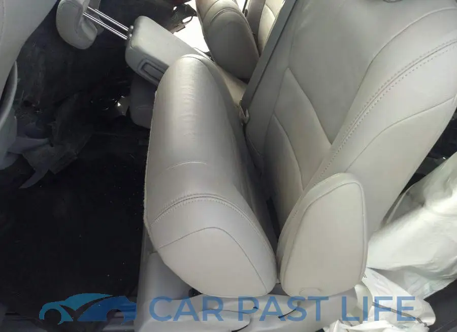 5TDYZ3DC5JS955003# 8