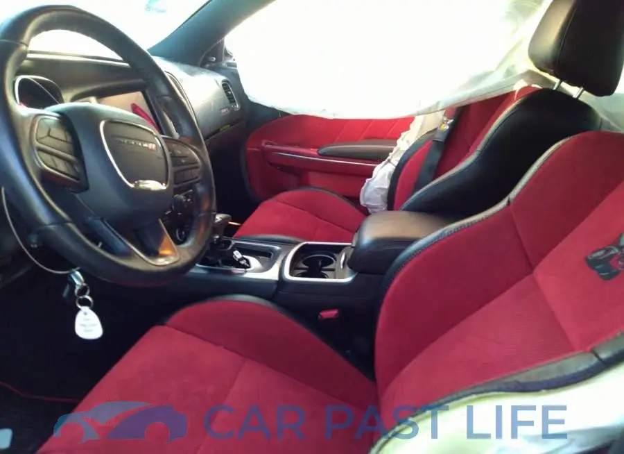2C3CDXGJ7LH197391# 5