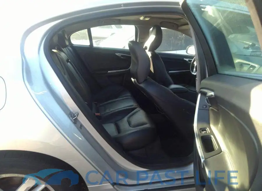 YV140MFB7F1308815# 8