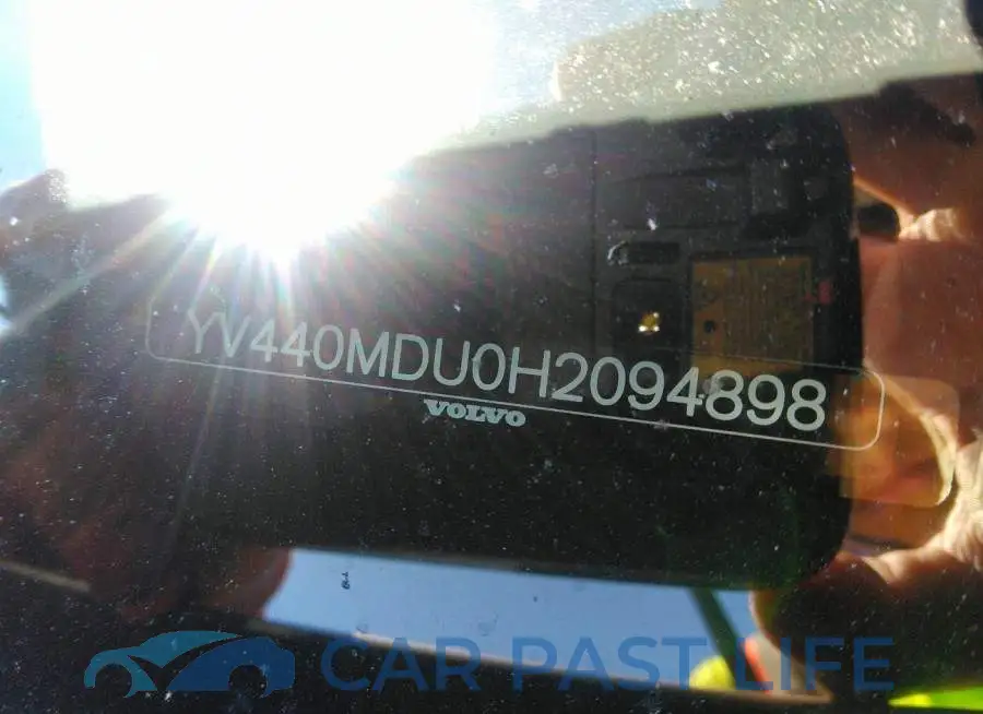 YV440MDU0H2094898# 9