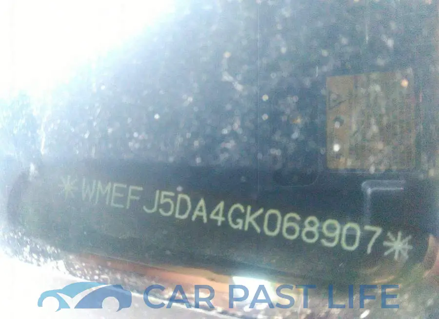 WMEFJ5DA4GK068907# 9