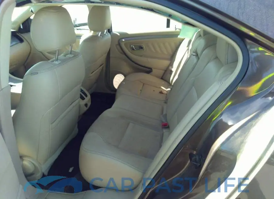 1FAHP2E93FG151504# 8