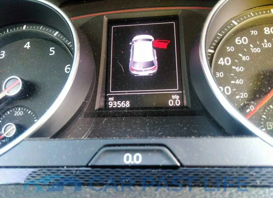 3VW4T7AU8FM074563# 7