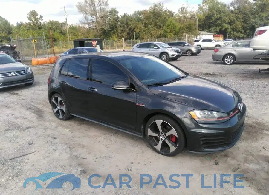 3VW4T7AU8FM074563# 1