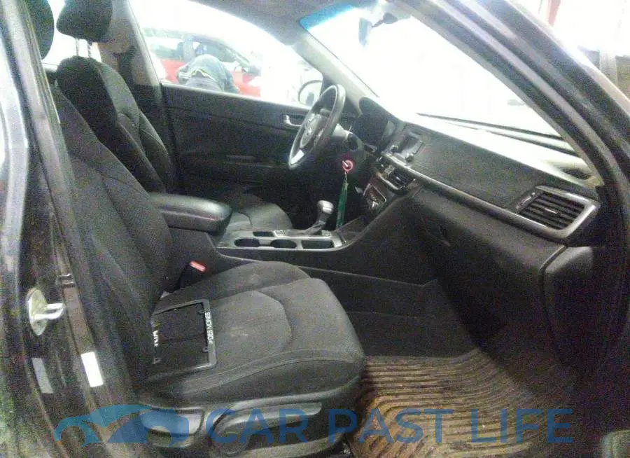 5XXGT4L38HG147499# 5