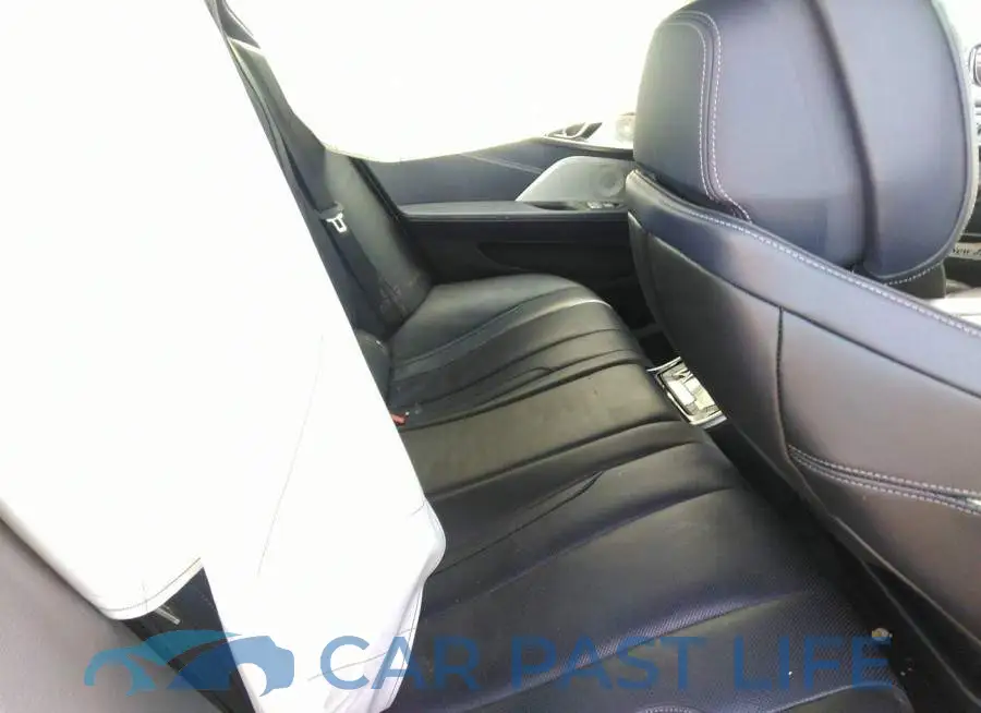 WBAGV8C09LBP49055# 8