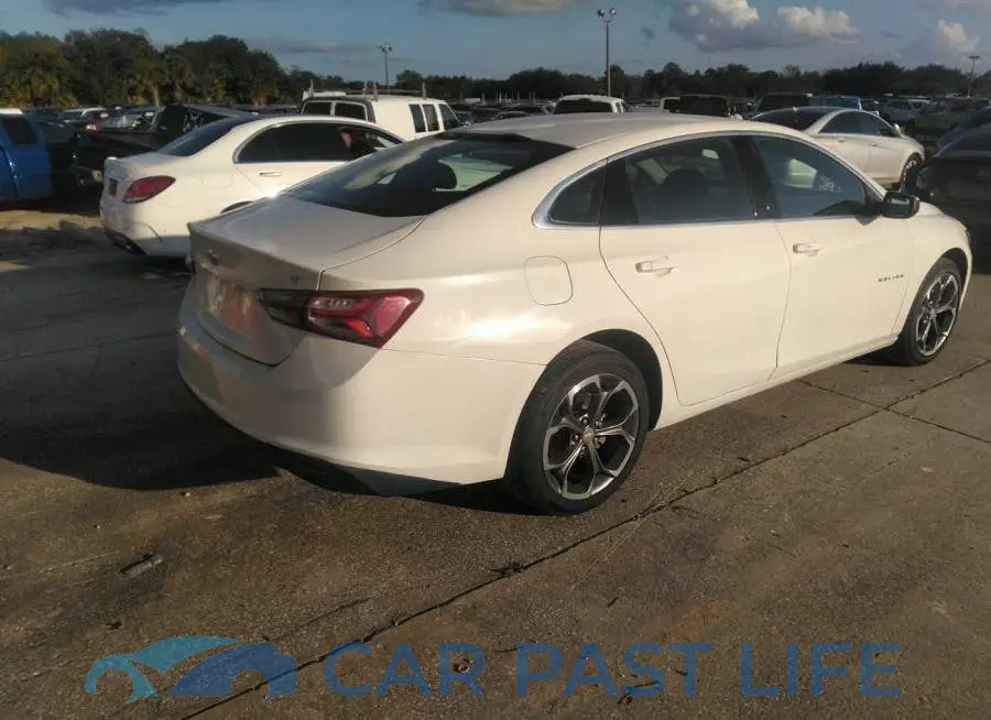 1G1ZD5ST4LF124220# 4