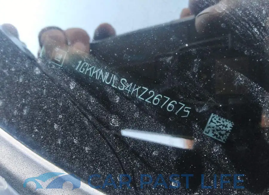 1GKKNULS4KZ267675# 9