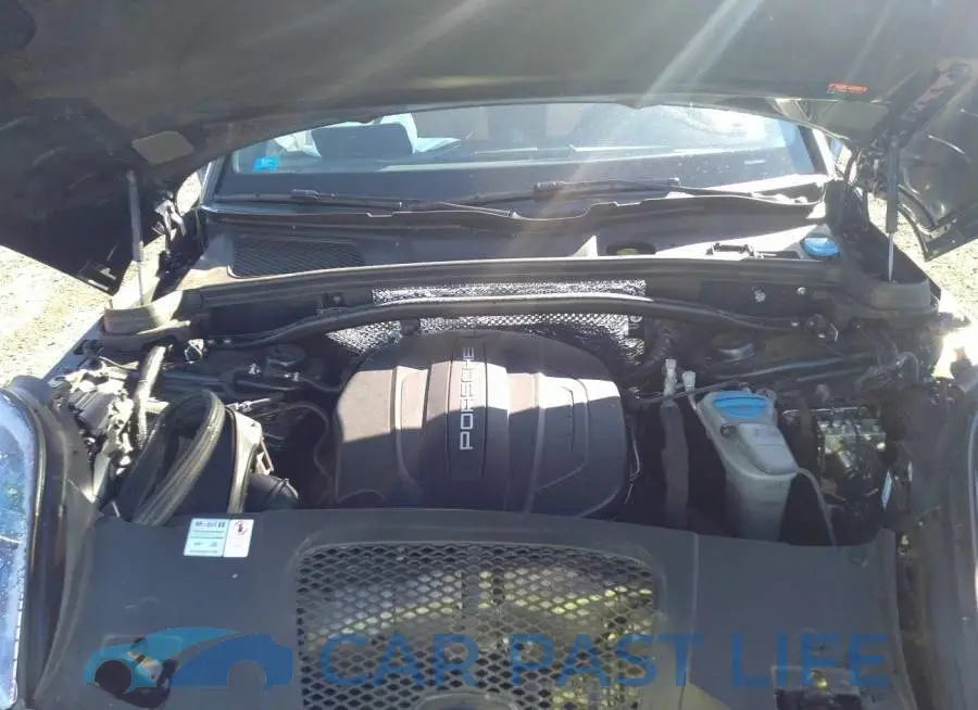 WP1AA2A54JLB19370# 10