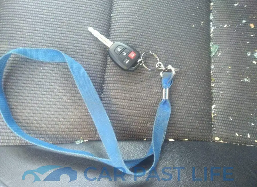 2T1BURHE7HC753706# 11