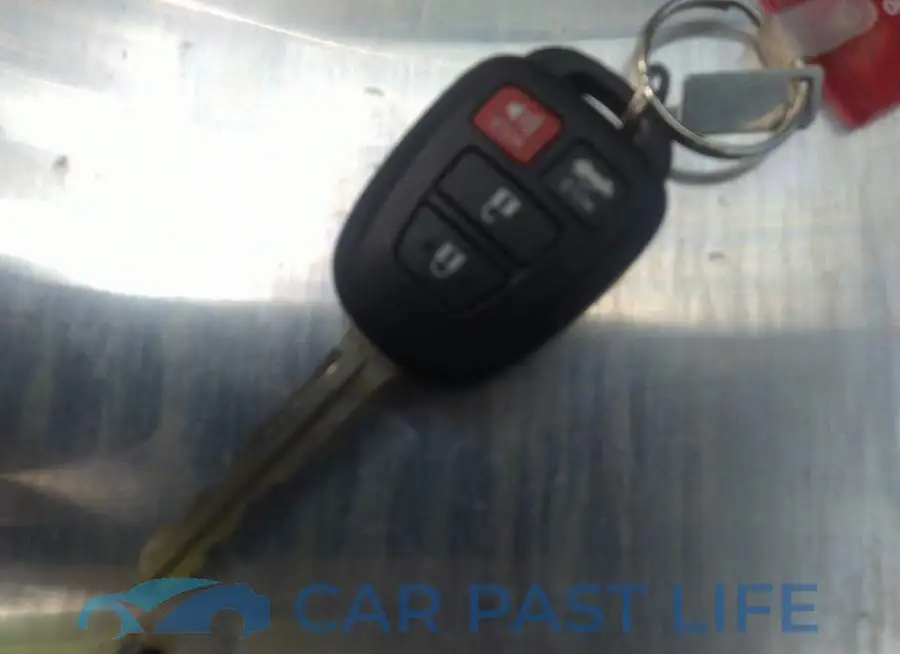 2T1BURHE9HC793088# 11
