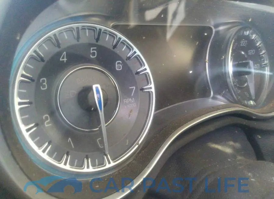 2C3CCAEG7GH219872# 7