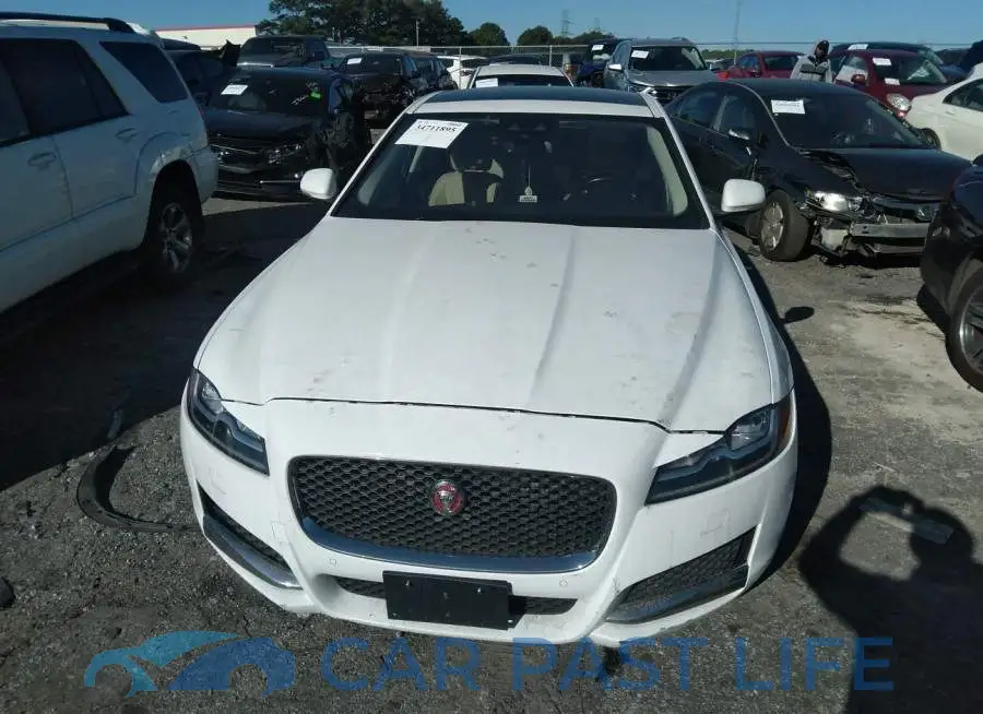 SAJBJ4BN6HCY42777# 6