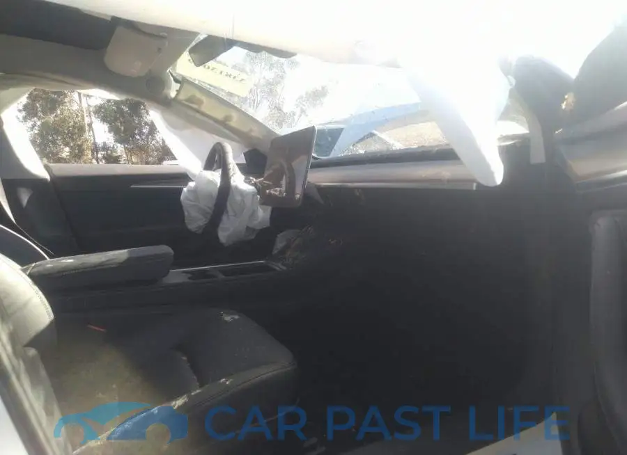 5YJ3E1EB9NF250408# 5