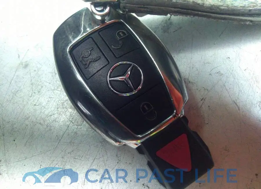 55SWF4JB2GU160486# 11