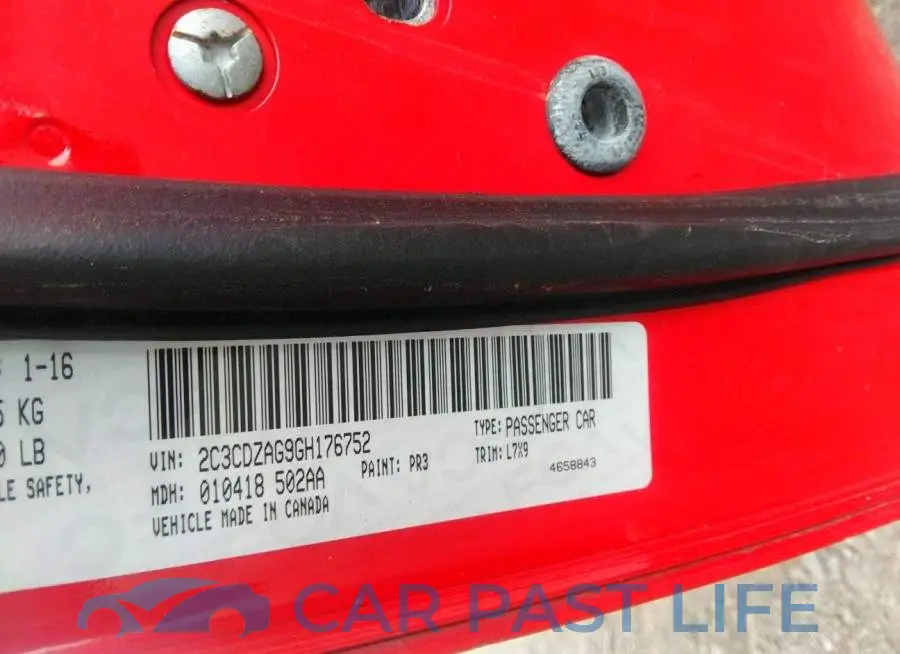 2C3CDZAG9GH176752# 9