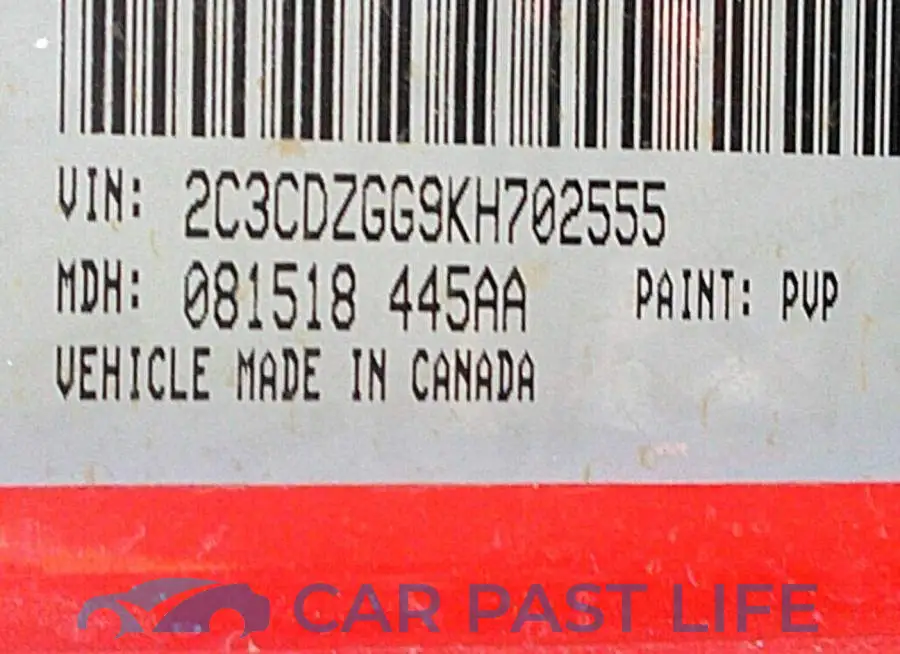 2C3CDZGG9KH702555# 9