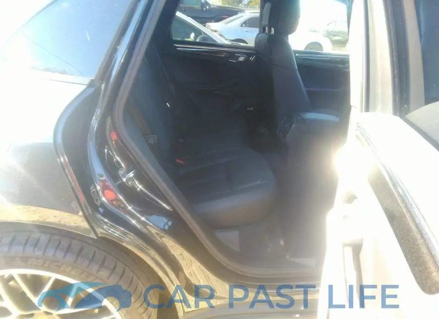 WP1AA2A53LLB06063# 8