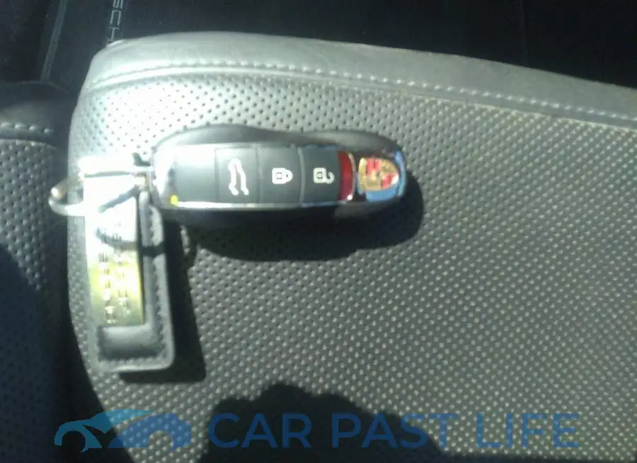 WP1AA2A57LLB08639# 11