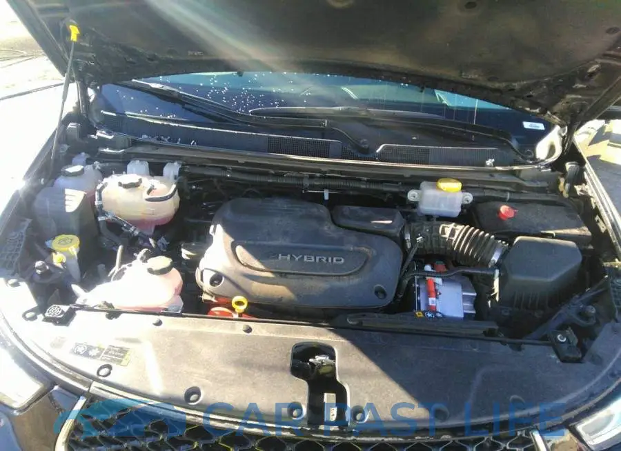 2C4RC1L74MR602800# 10