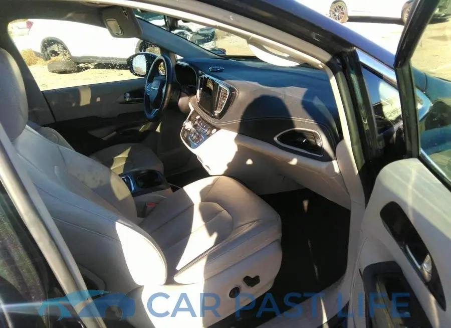 2C4RC1L74MR602800# 5