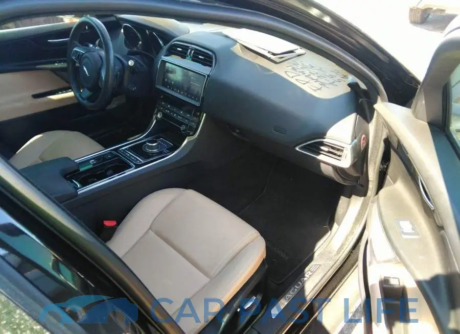 SAJAD4FX4KCP49097# 5