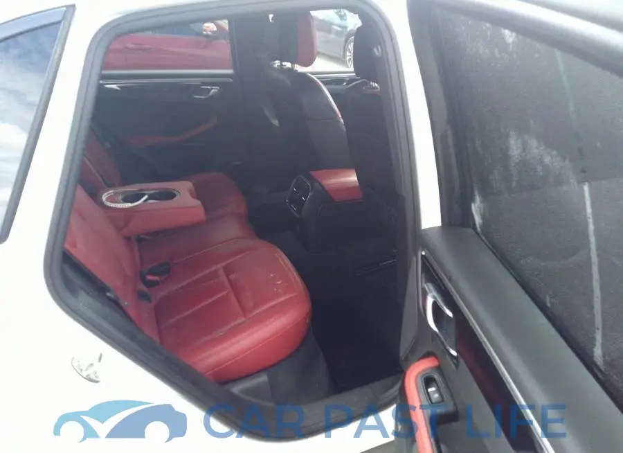 WP1AA2A58JLB14091# 8