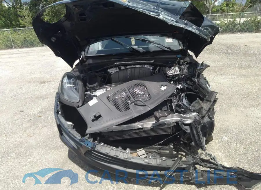 WP1AA2A59LLB02809# 6