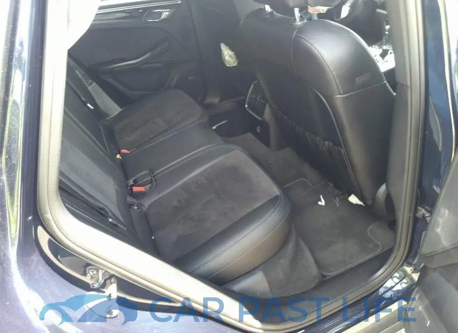 WP1AA2A59LLB02809# 8