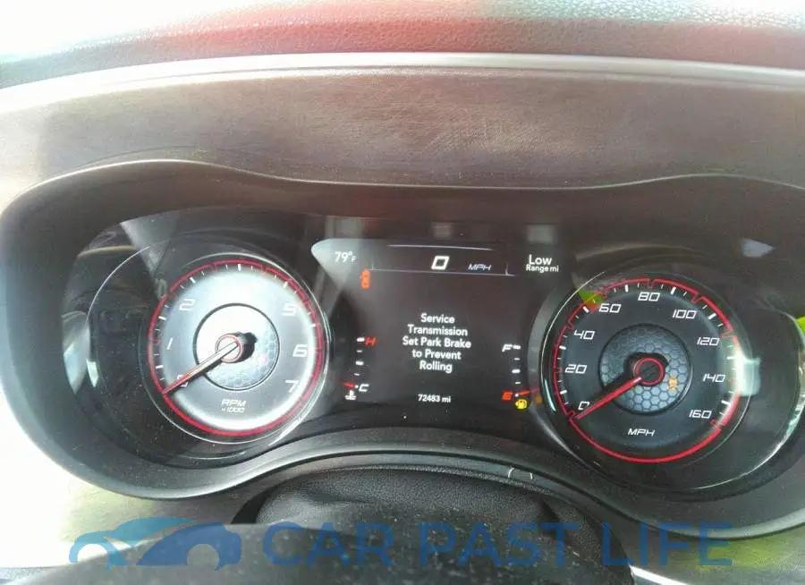 2C3CDXCT5HH532825# 7