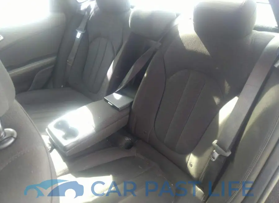 1C3CCCAB6FN725382# 8